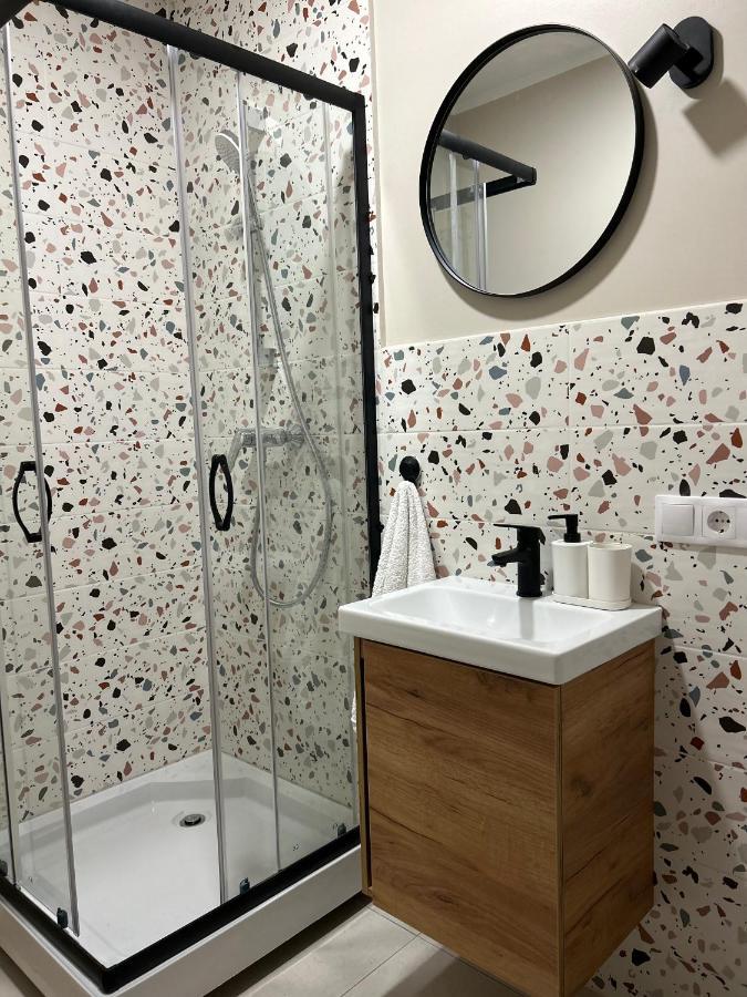 Skandi Appartments In Saldus City Center מראה חיצוני תמונה